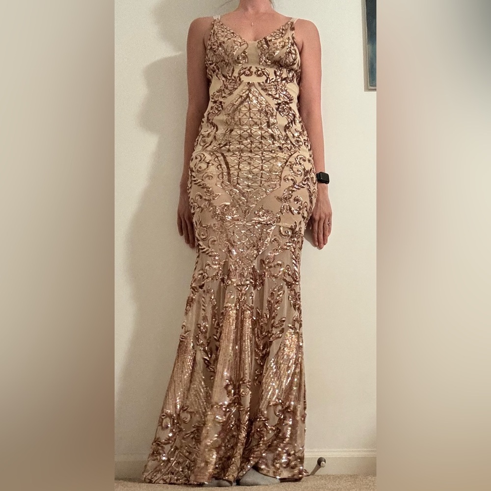 Elegant Sequin Embellished Mermaid Evening Gown